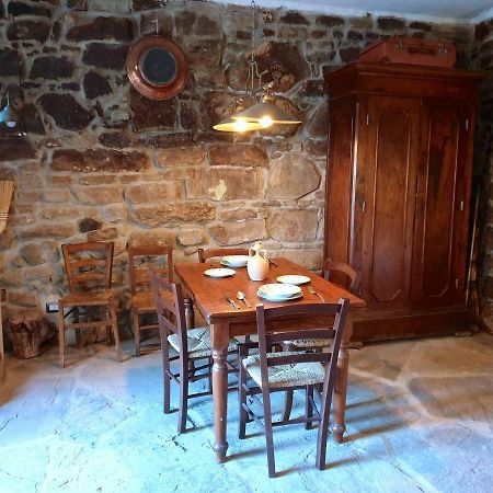 Ferienwohnung Casa Contadina Castelmezzano Exterior foto