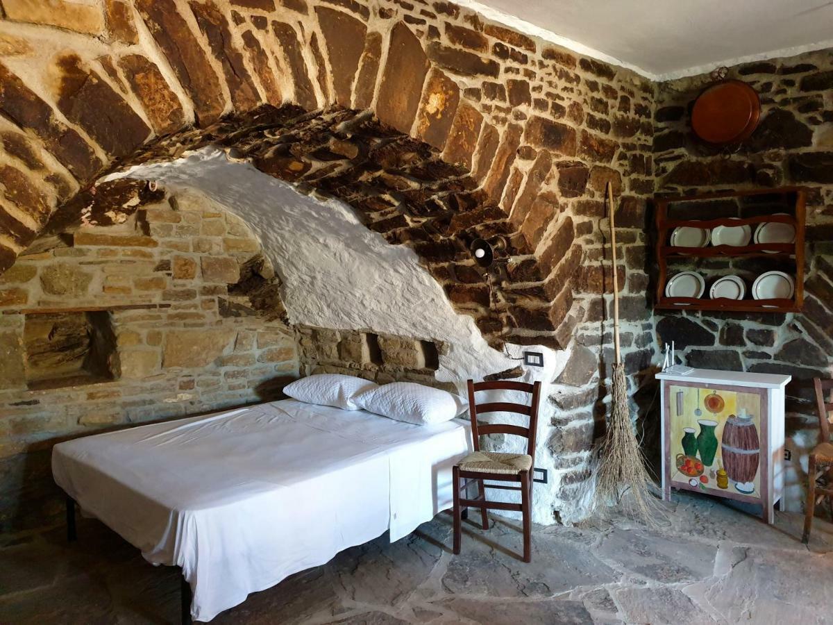 Ferienwohnung Casa Contadina Castelmezzano Exterior foto
